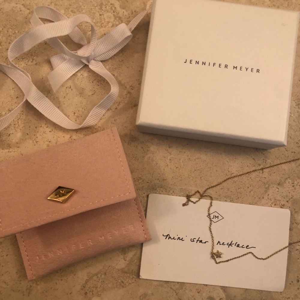 Jennifer Meyer mini star gold necklace